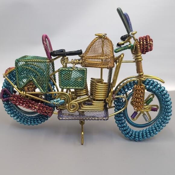 Hand Made Wire Wrapped Metal Mesh Spiral Coil Motorcycle Modern Art Sculpture - Picture 3 of 7